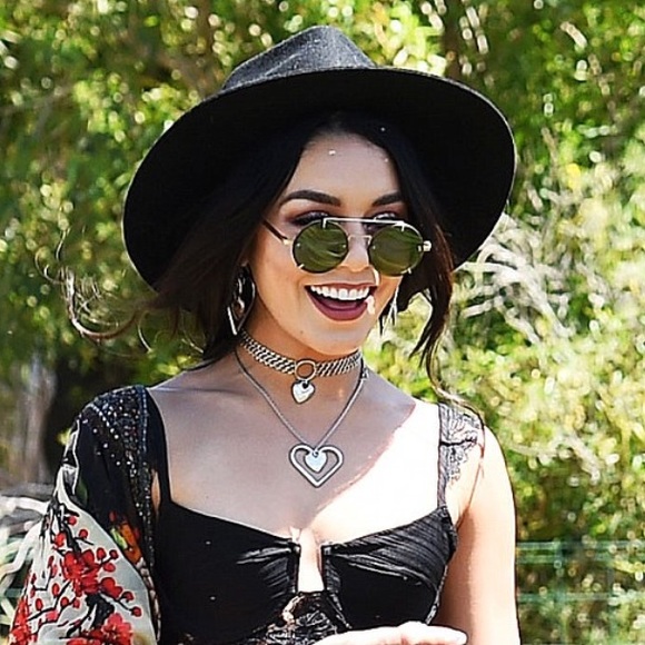 vera wang round frame sunglasses